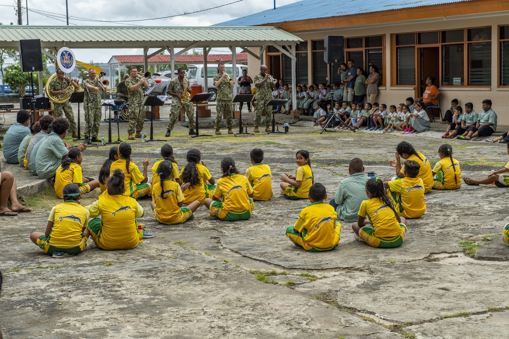 U.S. 7th Fleet Far East Edition Brass Band holds concerts at Palau Schools