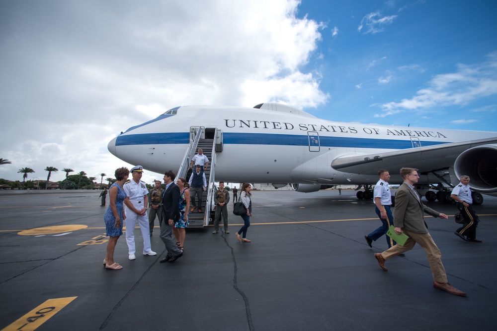 SD Arrives in Hawaii and visits INDOPACOM Headquarters