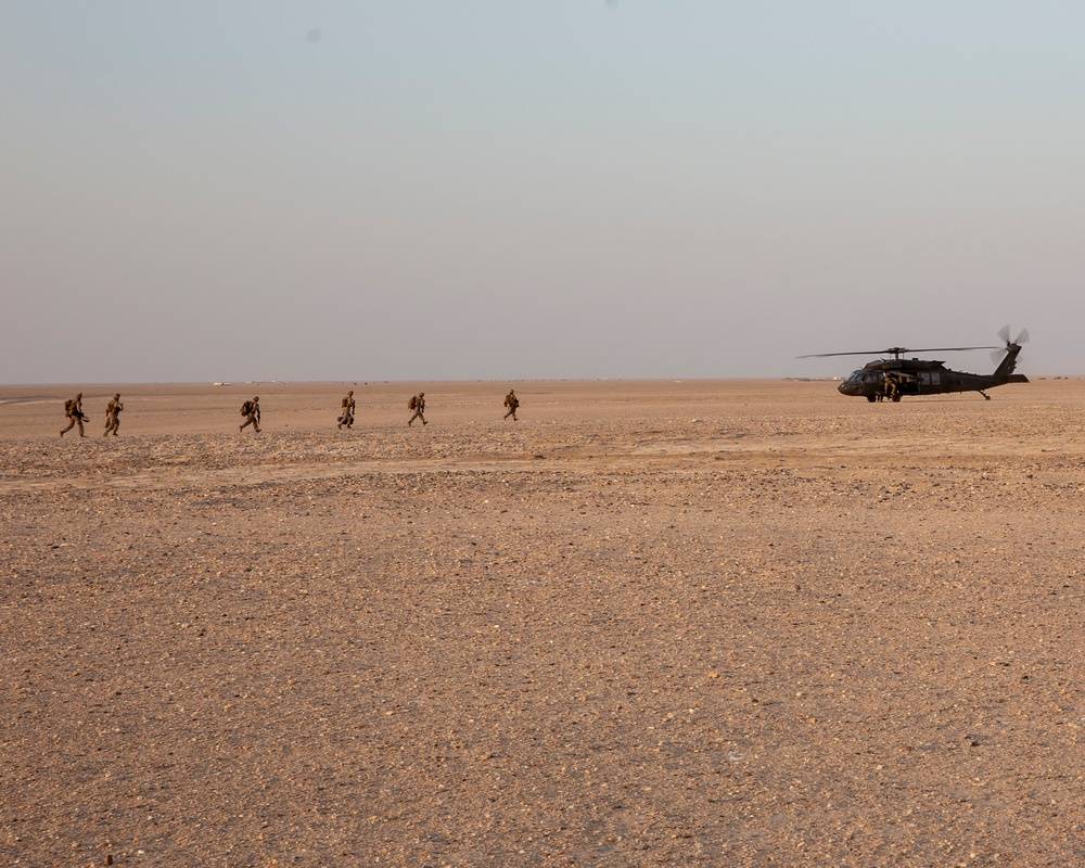 11th MEU Tactical Recovery of Aircraft and Personnel Exercise in Kuwait