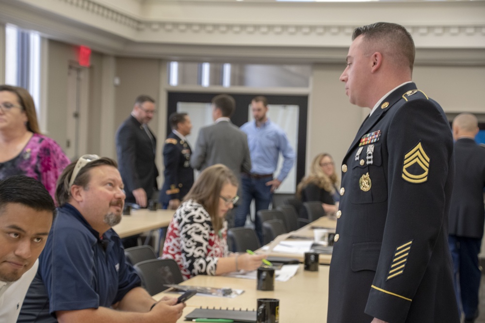 Fort Smith U.S. Army Recruiting Hosts Breakfast for Local Business Owners