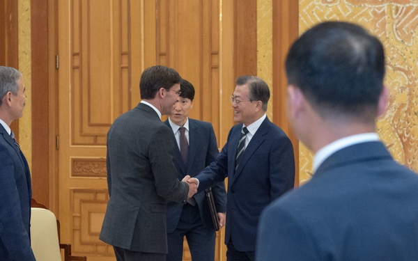 SD meets with Korean President Moon Jae-in