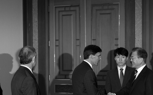 SD meets with Korean President Moon Jae-in