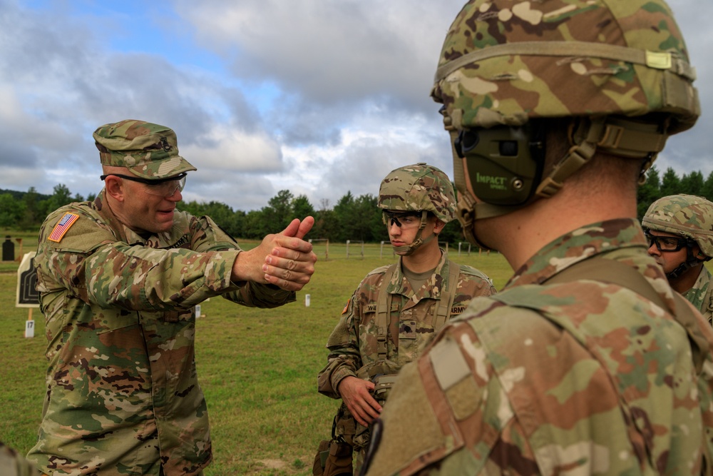 Staff Sgt. Jason Godel teaches M9 marksmenship