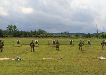 U.S. Army Reserve Best Warriors and Drill Sergeants of the Year check their score