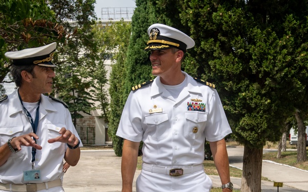 USS Porter (DDG 78) in Varna, Bulgaria