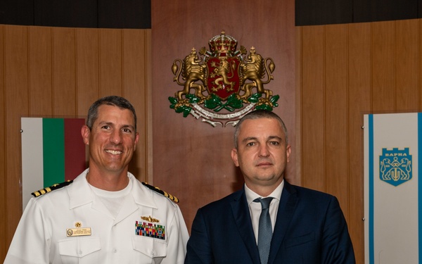 USS Porter (DDG 78) in Varna, Bulgaria