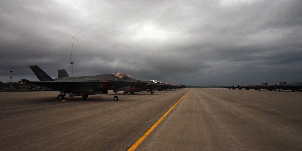 Northern Lightning Week One