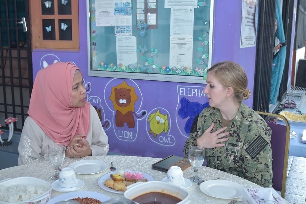 U.S. Navy Visits Local Healing Center during MTA Malaysia 2019