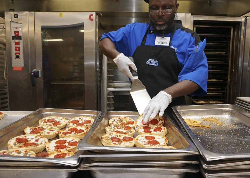 NAS Pensacola Galley receives Five-Star accreditation and Ney Award nomination