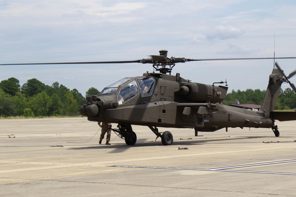 Apache E-model preparing for flight line 