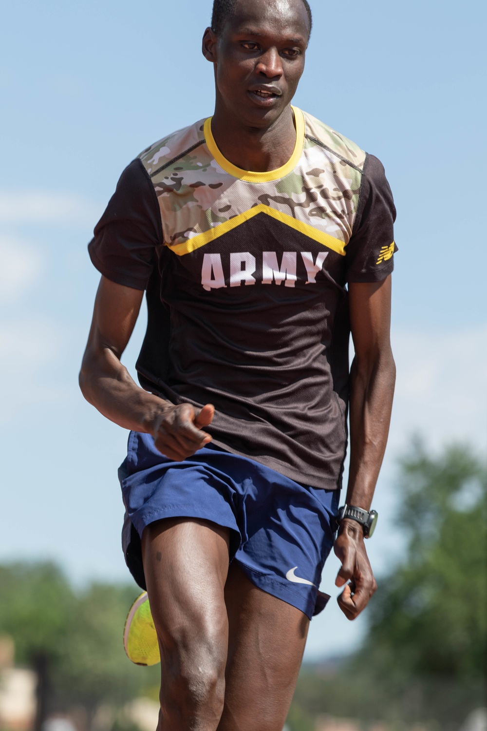 Sprinting to the finish: Army leader uses running to achieve his goals