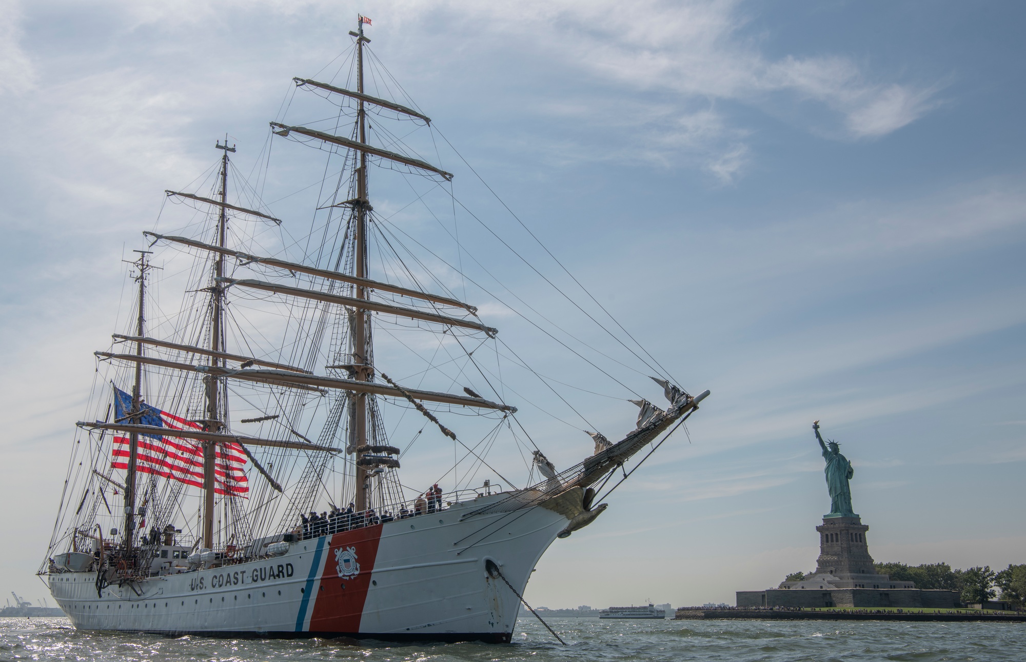 Images - U.S. Coast Guard Eagle arrives in New York City  - DVIDS