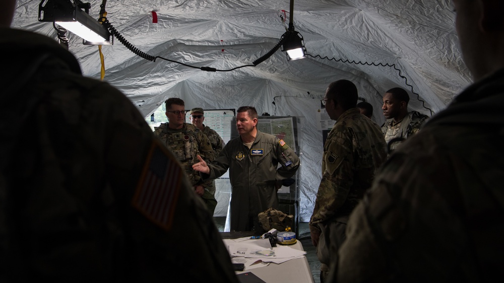 Patriot Warrior Exercise Commander Visits Participants