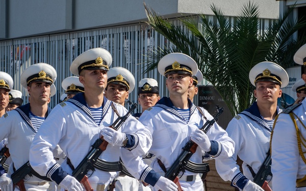 USS Porter (DDG 78) in Varna, Bulgaria
