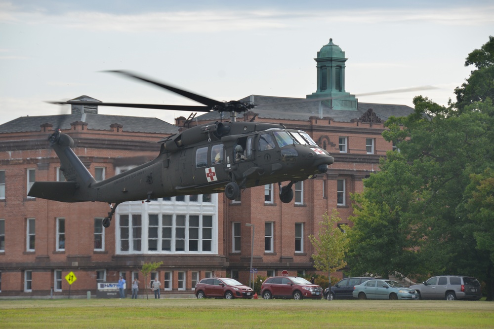 Helicopters Land at Great Lakes