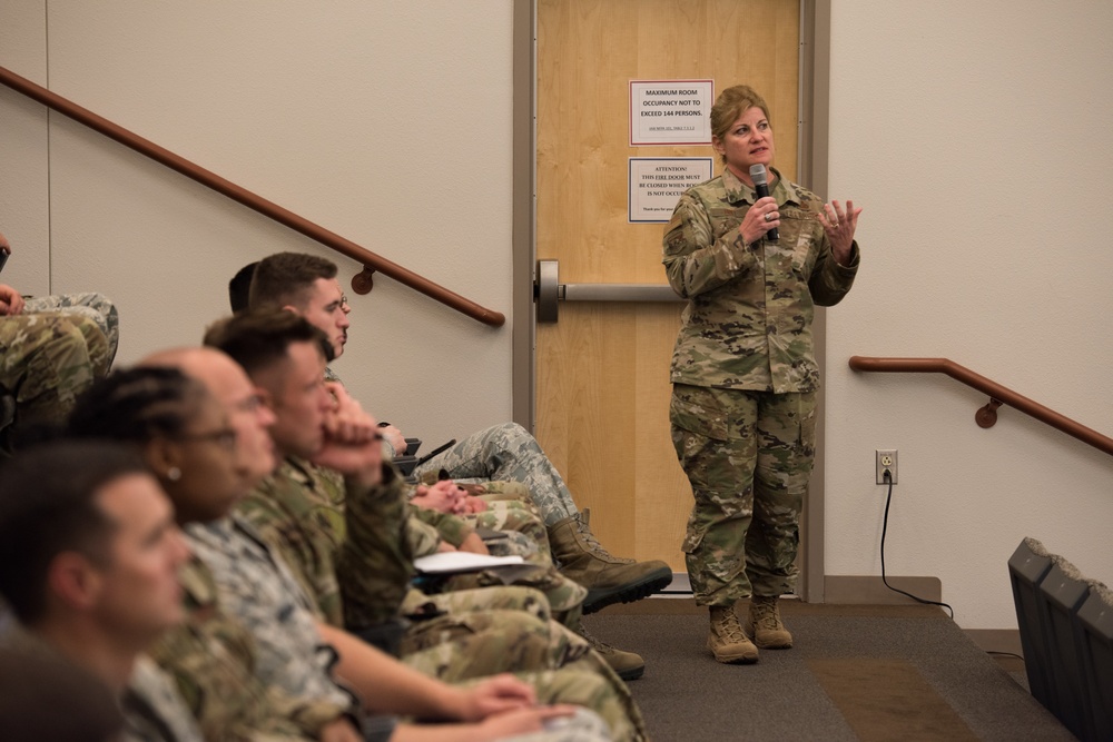 Air Force Personnel Center career roadshow visits Whiteman Air Force Base