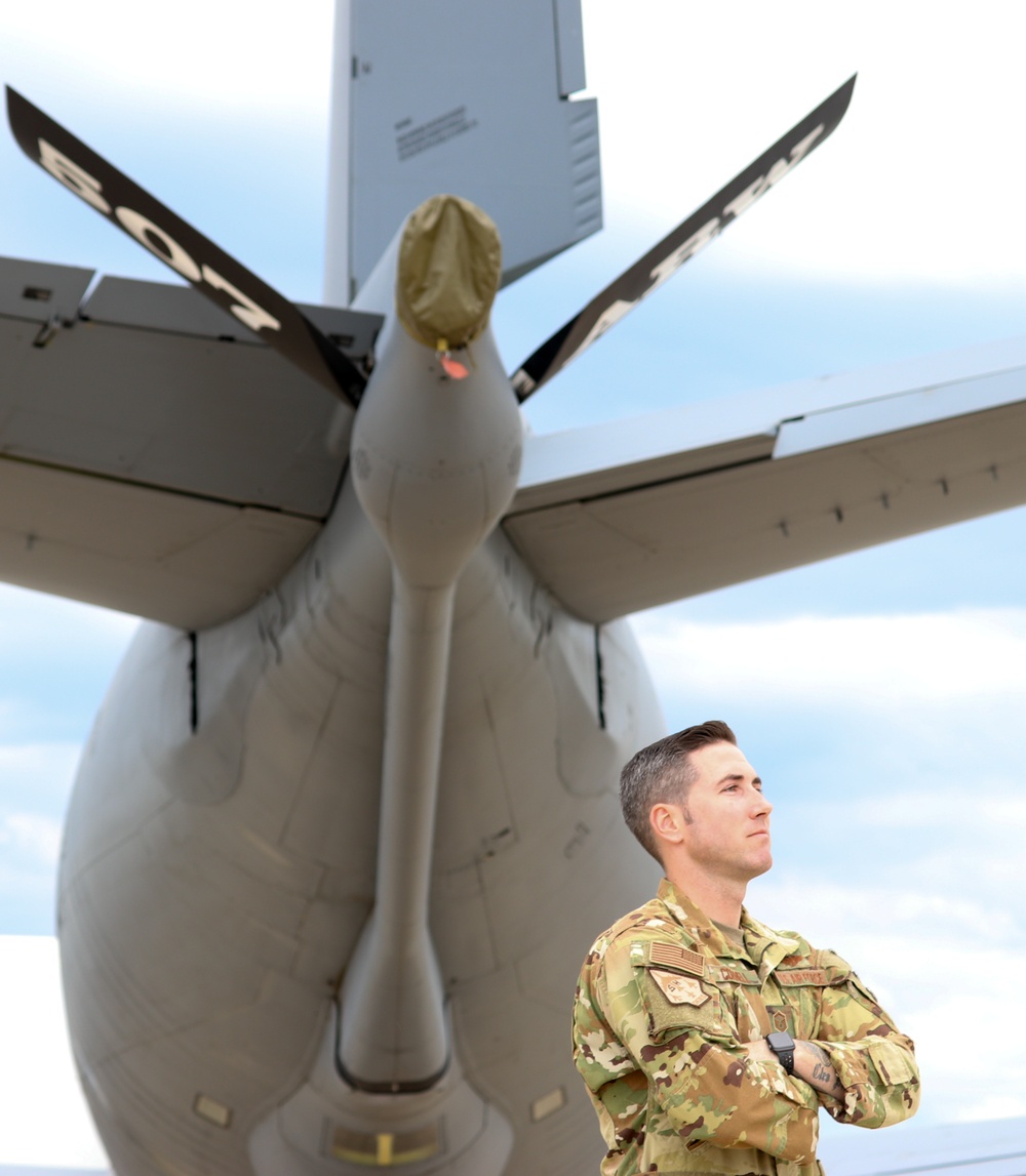 Air Force Recruiting Service highlights boom operators