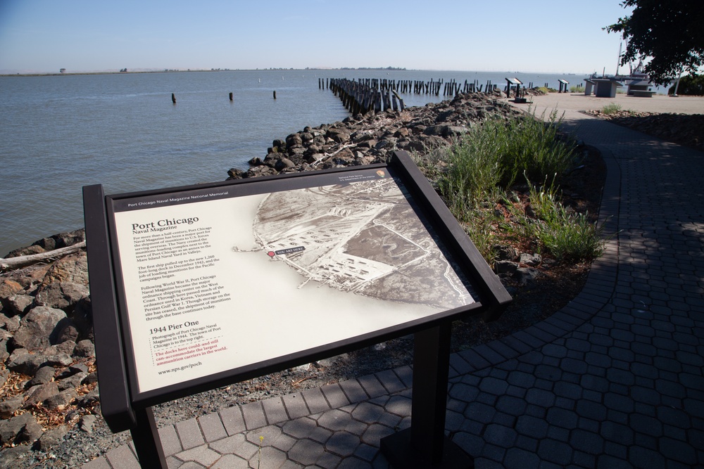 Funkhouser Inspects USACE Projects at MOTCO