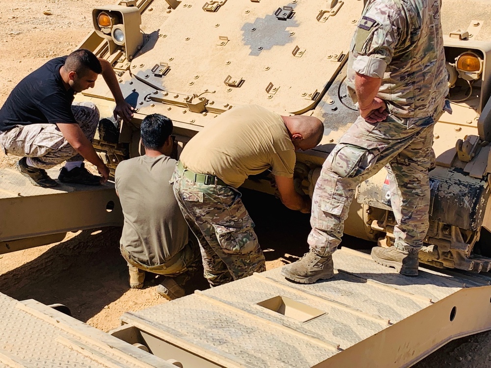 U.S. Army Soldiers Conduct Heavy Equipment Transporter Staff Exchange with Lebanese Armed Forces