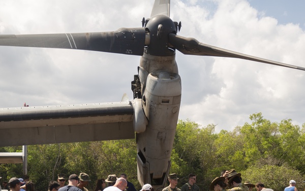 U.S. Marines participate in the Darwin Military Museum Community Day