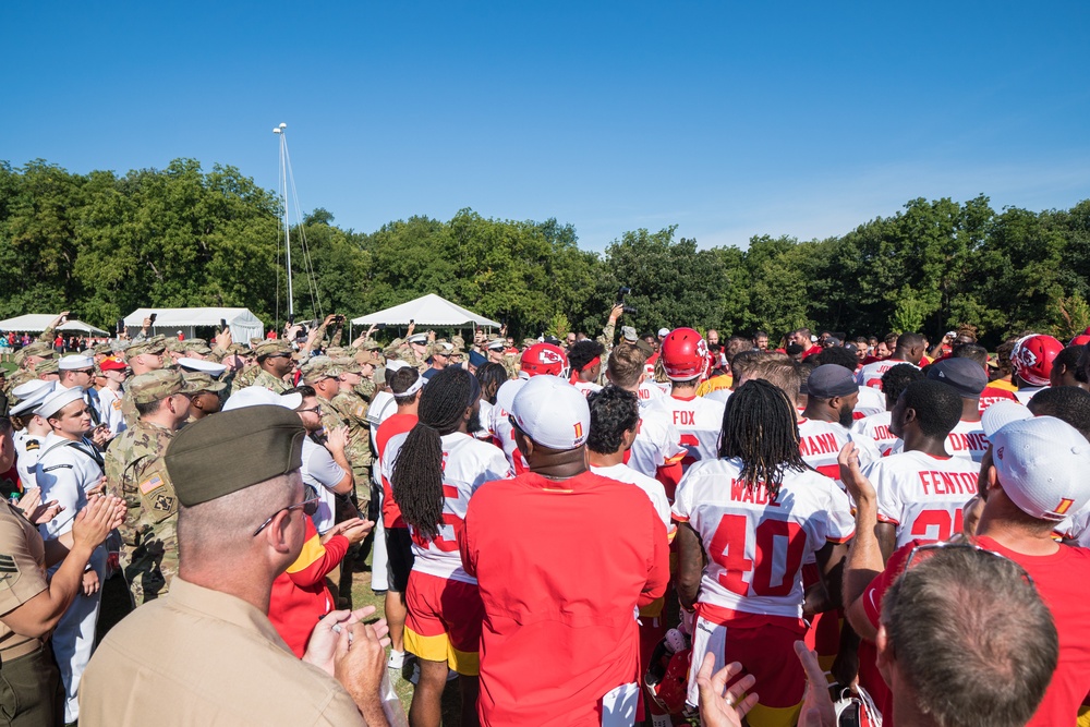 Kansas City Chiefs host military appreciation day at training camp