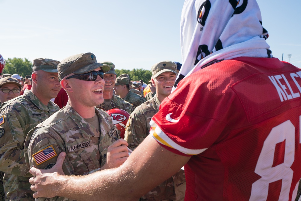 Kansas City Chiefs host military appreciation day at training camp