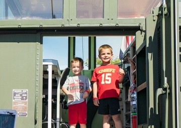 Kansas City Chiefs host military appreciation day at training camp