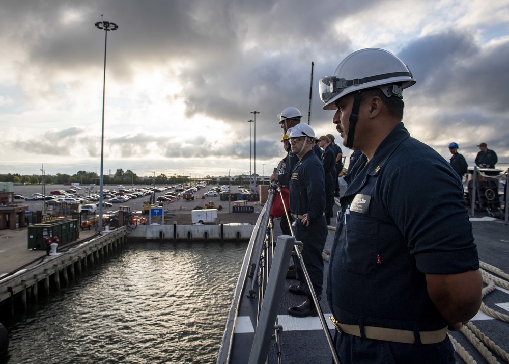 USS Gridley Visits Naval Station Norfolk