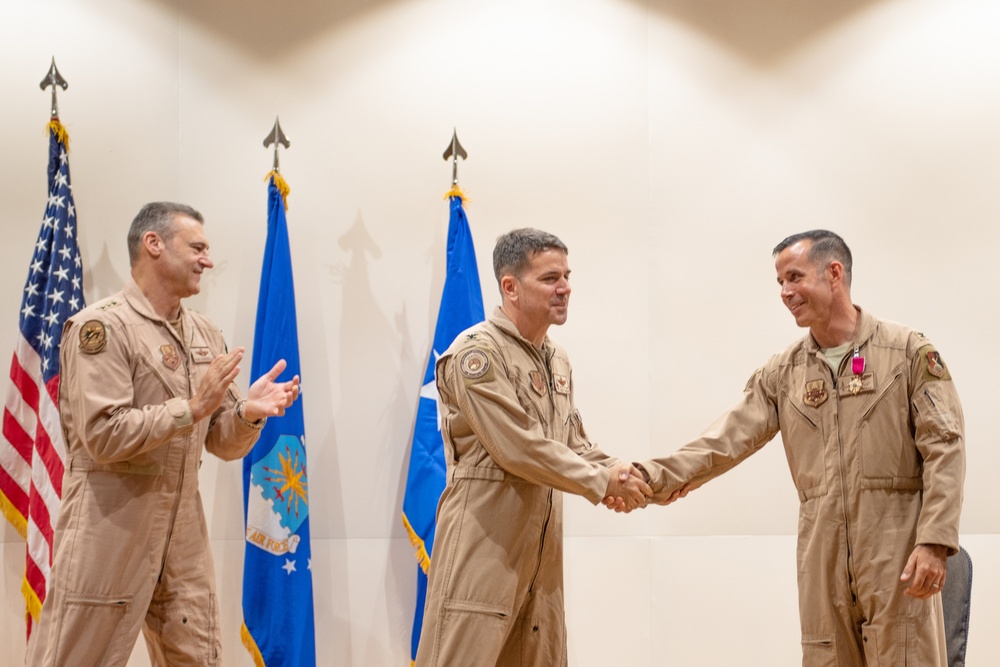 Al Dhafra welcomes new Air Warfare Center commander