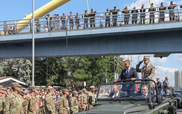 Multinational Soldiers support Polish Armed Forces Day