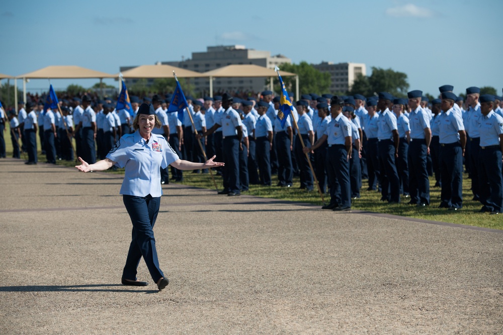 Lt. Gen. Webb visits JBSA-Lackland during immersion tour