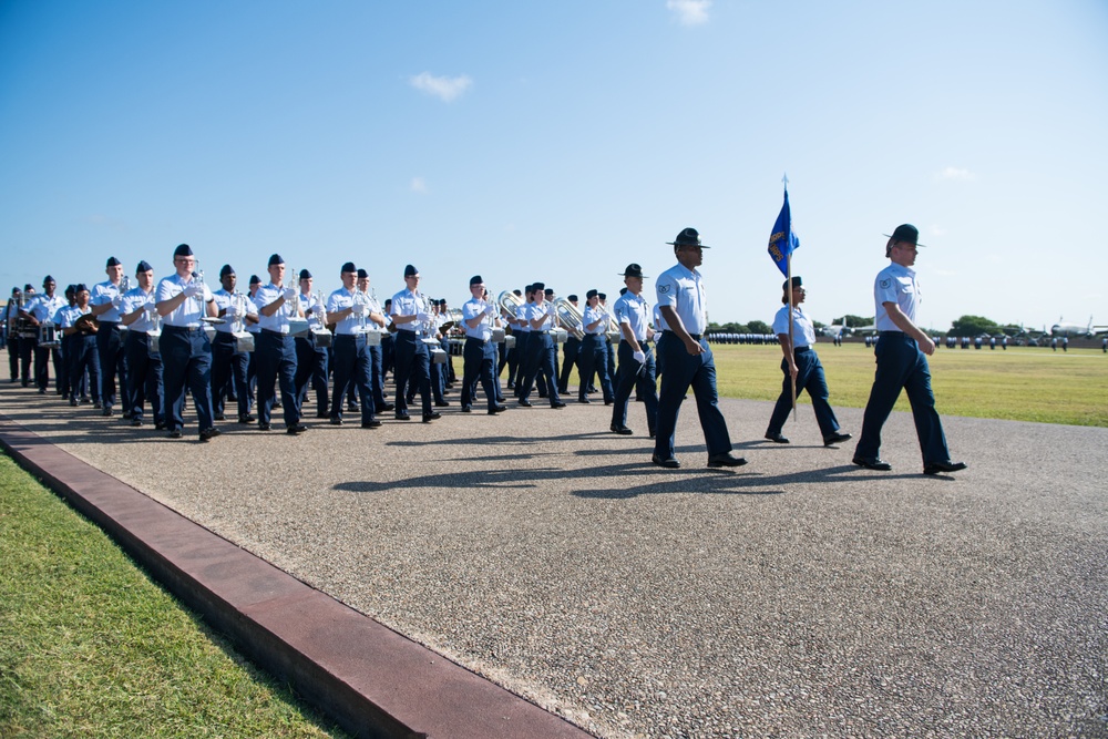 Lt. Gen. Webb visits JBSA-Lackland during immersion tour