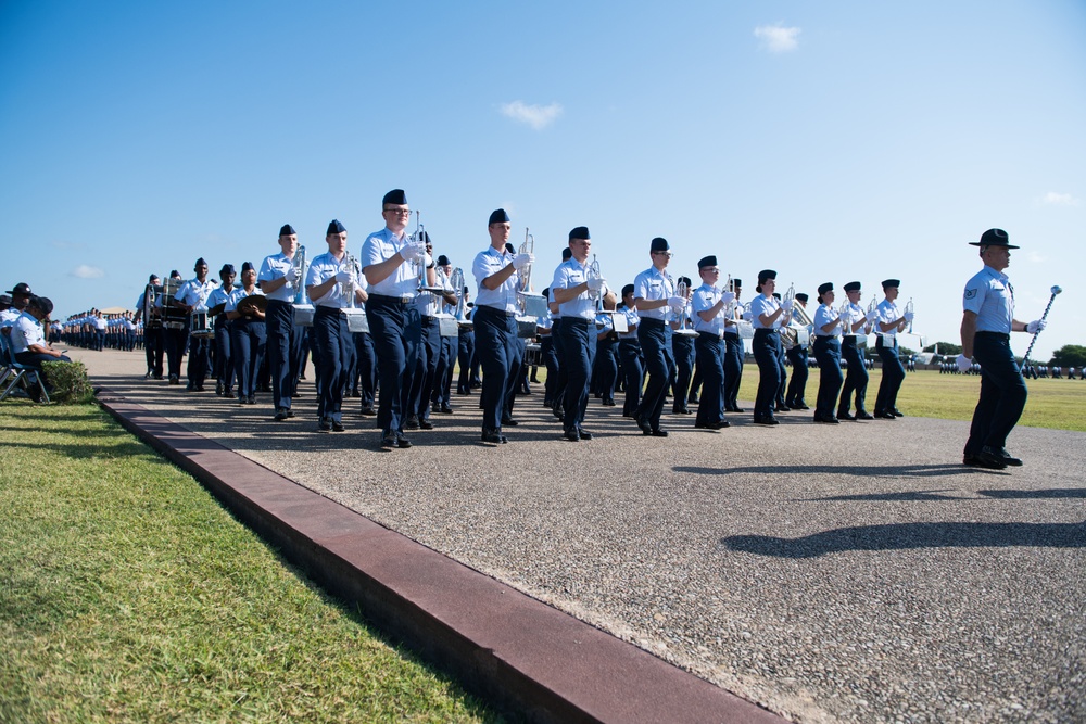 Lt. Gen. Webb visits JBSA-Lackland during immersion tour