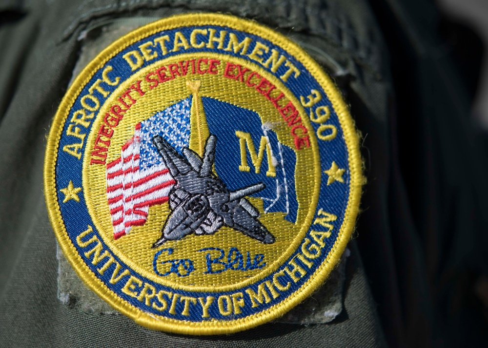 University of Michigan ROTC cadets visit 49th Wing