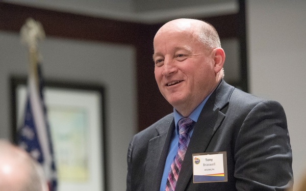 Contracting director shares plan for acquisition culture change