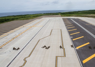 U.S. Marines complete simulated sequential expeditionary operations at Ie Shima Training Facility