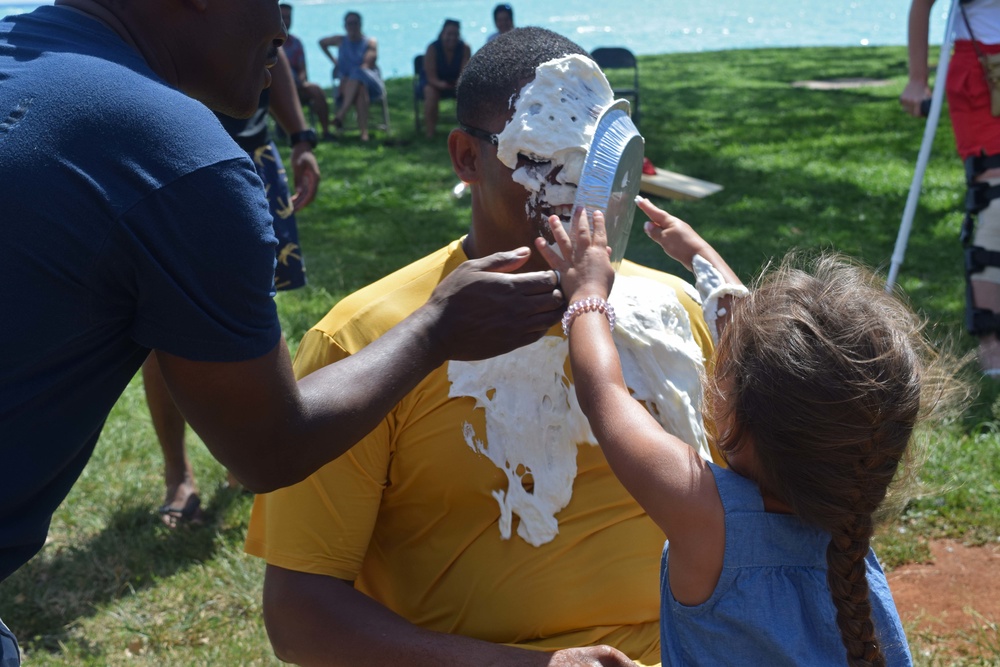 Small Picnic Attendee Pies Senior Chief in the Face