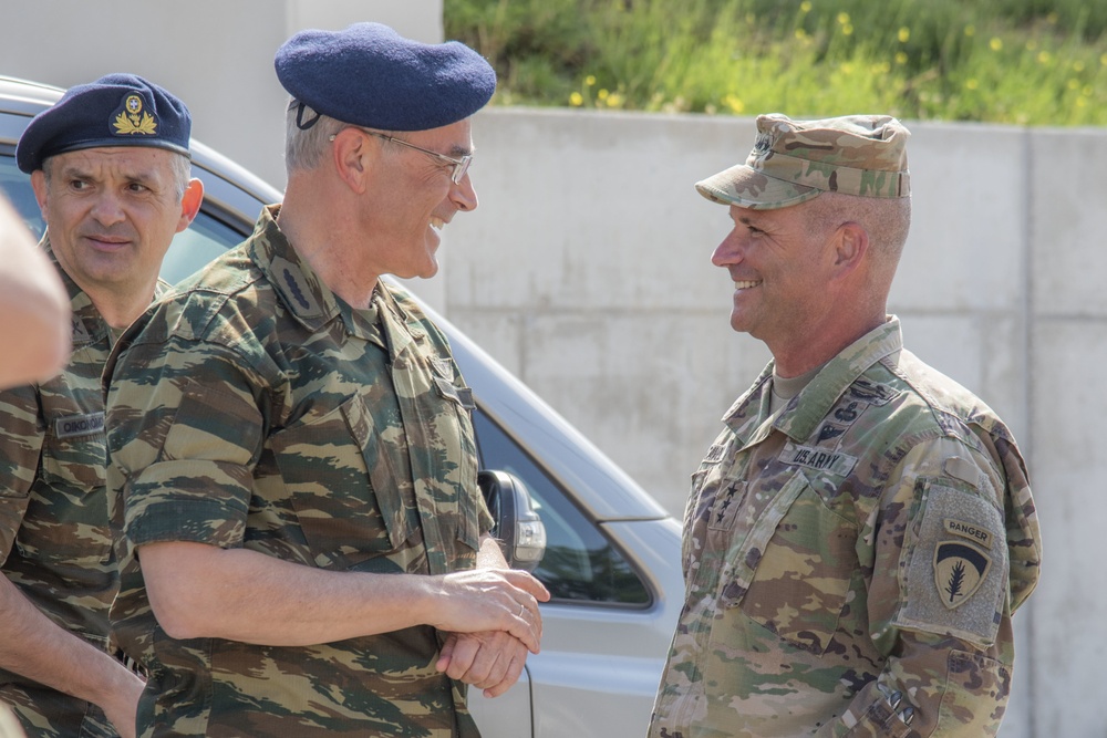 Chief of Hellenic Army LTG Georgios Kampas visits U.S. Army Europe headquarters.