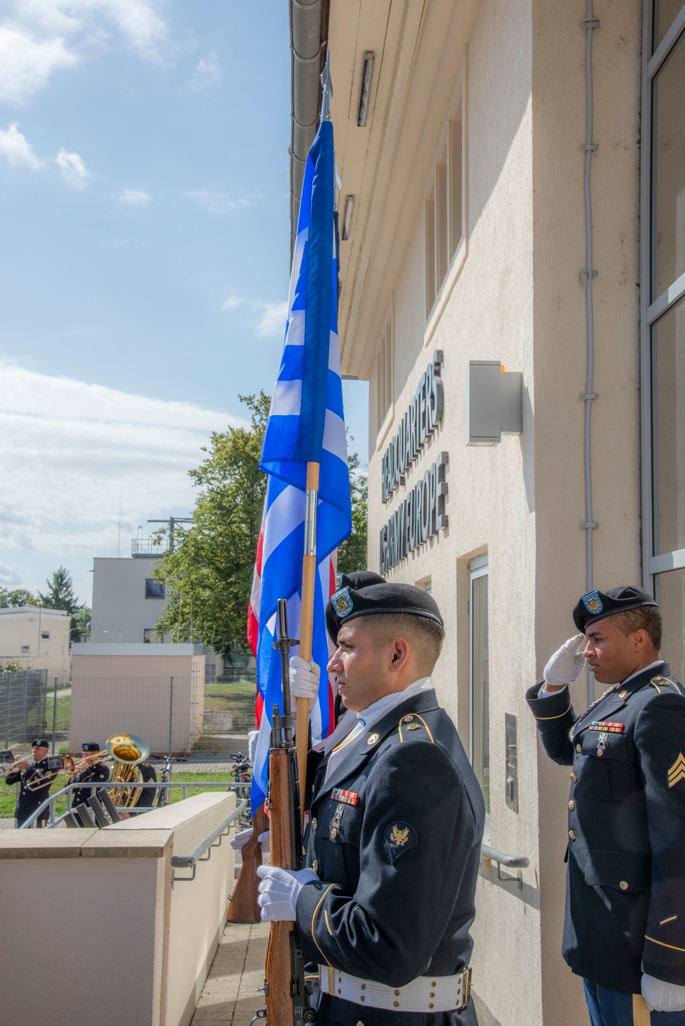 Chief of Hellenic Army LTG Georgios Kampas visits U.S. Army Europe headquarters