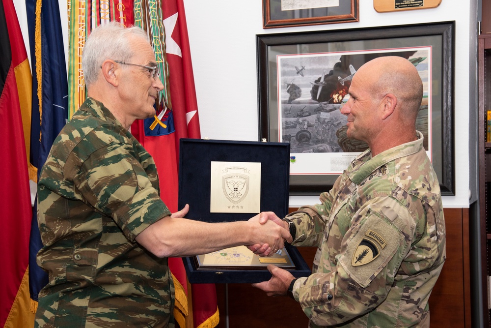 Chief of Hellenic Army LTG Georgios Kampas visits U.S. Army Europe headquarters