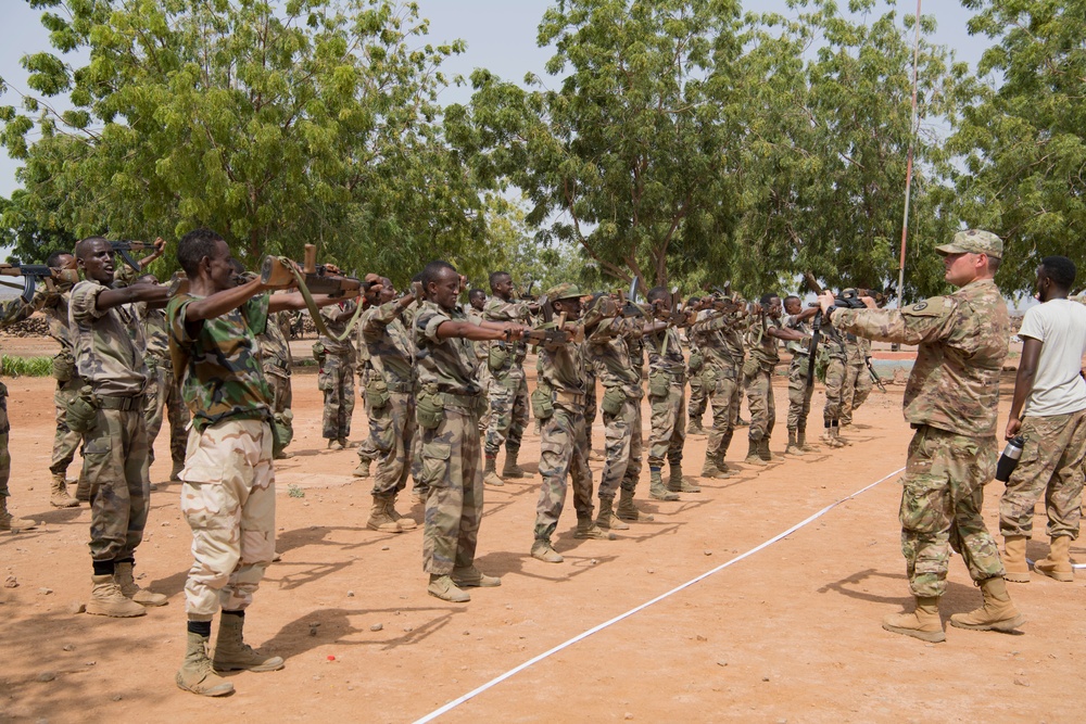 U.S. military training Djiboutian soldiers