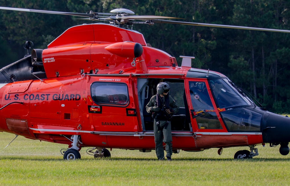 Coast Guard visits Parris Island