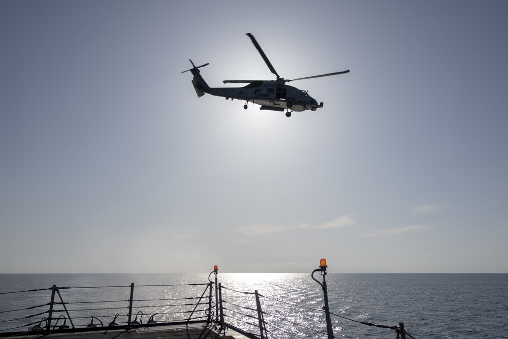 USS MOMSEN Conducts Flight Quarters