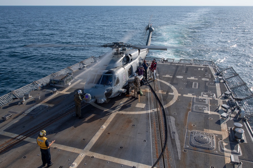 USS MOMSEN Conducts Flight Quarters