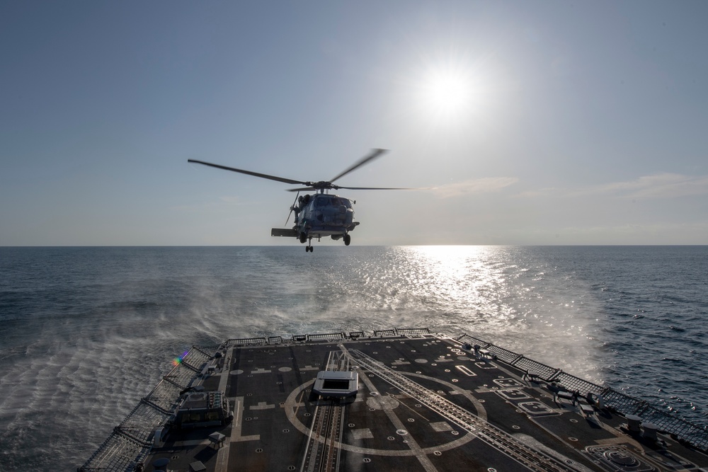 USS MOMSEN Conducts Flight Quarters