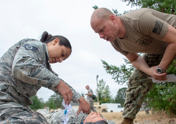 Operational Hospital Support Unit Bremerton Trains With Air Force