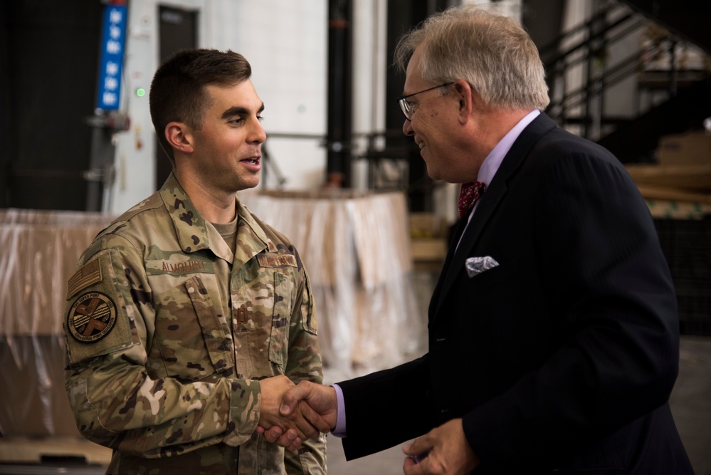 Dover Airmen Deliver for NAVSEA