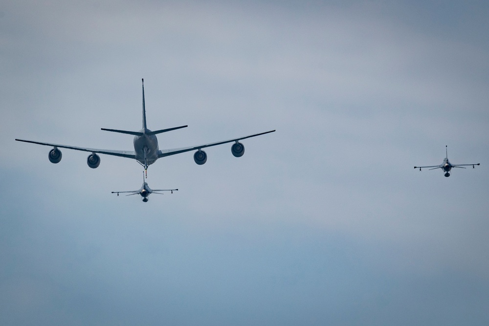 108th Wing and 177th Fighter Wing refueling demo