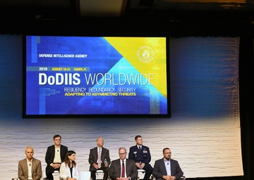 Intelligence community chief information officers discuss diverse topics at DoDIIS Worldwide Conference