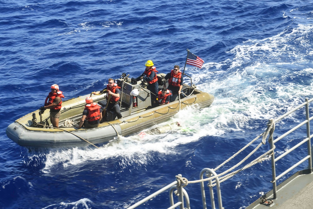 USS Antietam (CG 54) Torpedo exercise